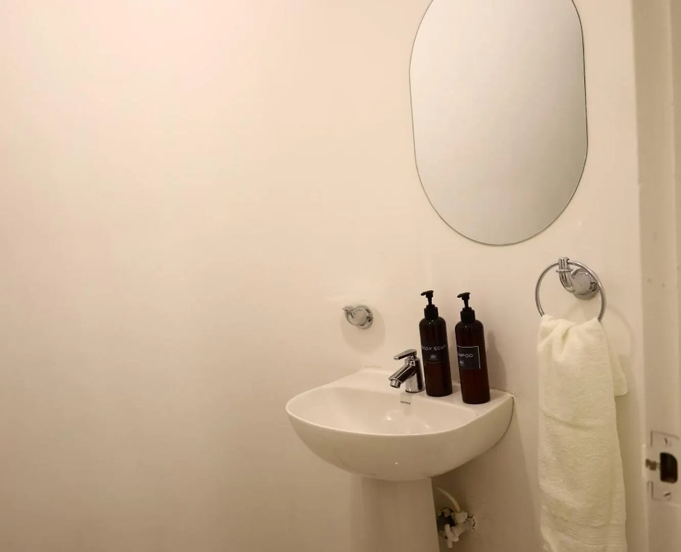 Babilla Suites Cali